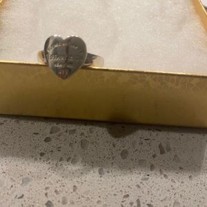 😍😍 TIFFANY & Co. Heart Ring.😍😍